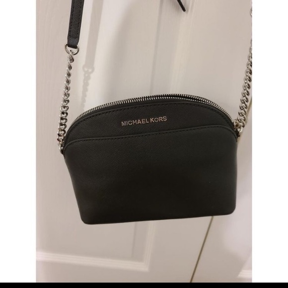 Authentic Mk bag - Picture 3 of 4